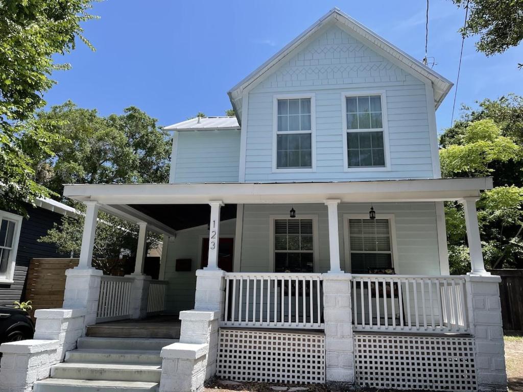 Updated Red Door Revival In Downtown Saint Augustine Esterno foto